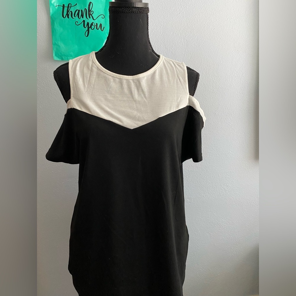 Stylish Black and White Women's Top